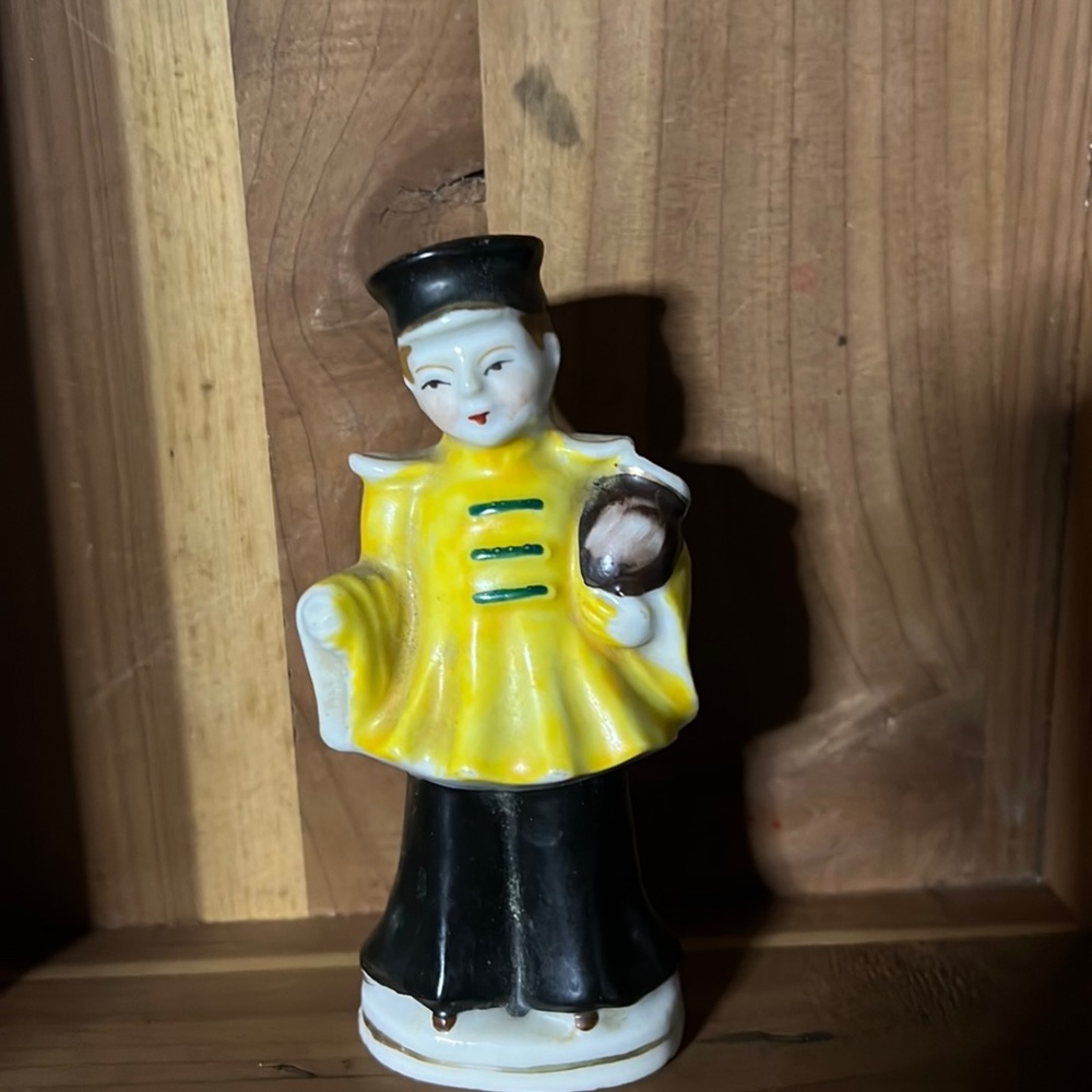 Vintage Occupied Japan Figurine